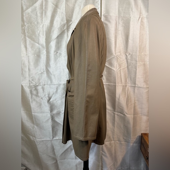Leather/ suede reversible women’s trench coat - Picture 4 of 16